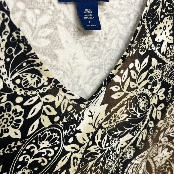 Patterned tee - Picture 3 of 4